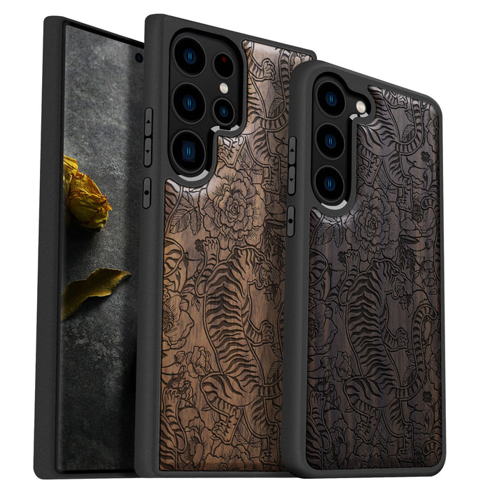 A Tiger Amidst Flowers and Vines, Classic Engraved Wood & TPU Case - Artisanal Cover for Samsung Galaxy