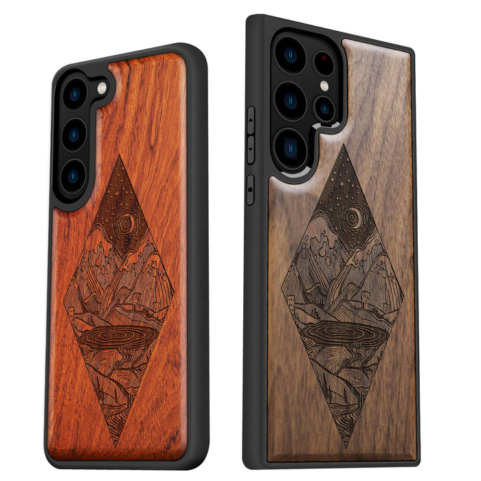 A Glimpse into the Starlit Wilderness, Classic Engraved Wood & TPU Case - Artisanal Cover for Samsung Galaxy