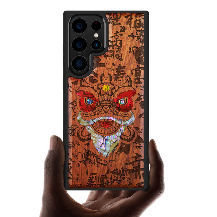 Chinese Lion, Hand-Inlaid Wood & Mother of Pearl Case - Artisanal Cover for Samsung Galaxy