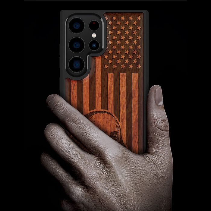 Classic Engraved Wood & TPU Case - Artisanal Cover for Samsung Galaxy