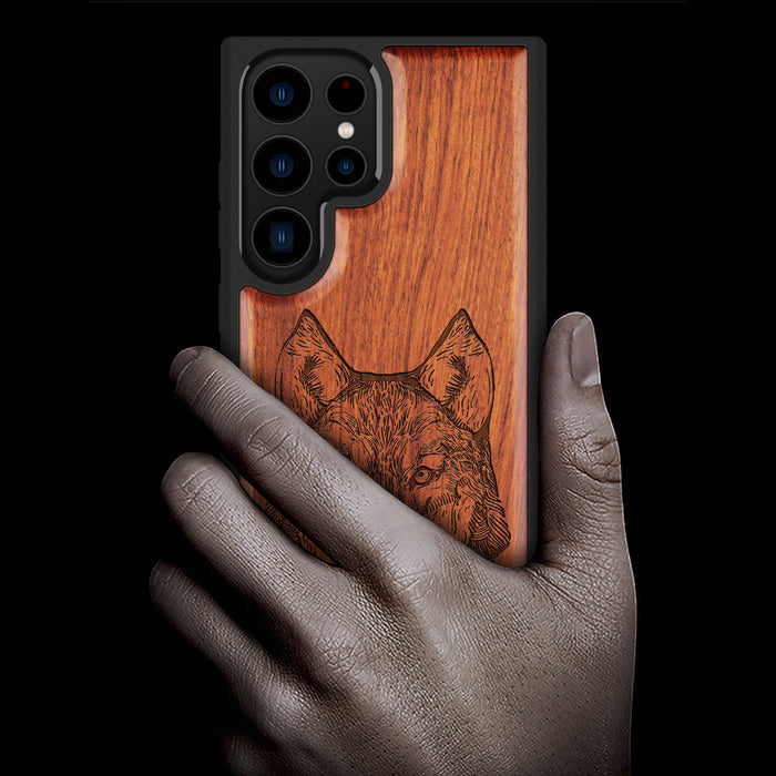 Realistic Wolf Linework Art, Classic Engraved Wood & TPU Case - Artisanal Cover for Samsung Galaxy