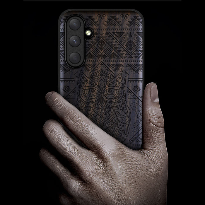 The Owl Mandala, Classic Engraved Wood & TPU Case - Artisanal Cover for Samsung Galaxy