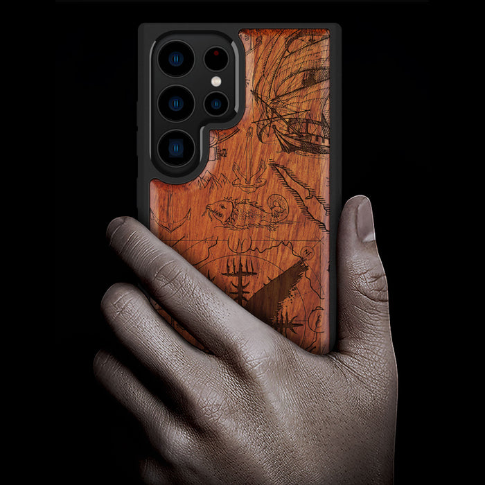 Splash Ink Vegvisir amidst Maritime Relics, Classic Engraved Wood & TPU Case - Artisanal Cover for Samsung Galaxy