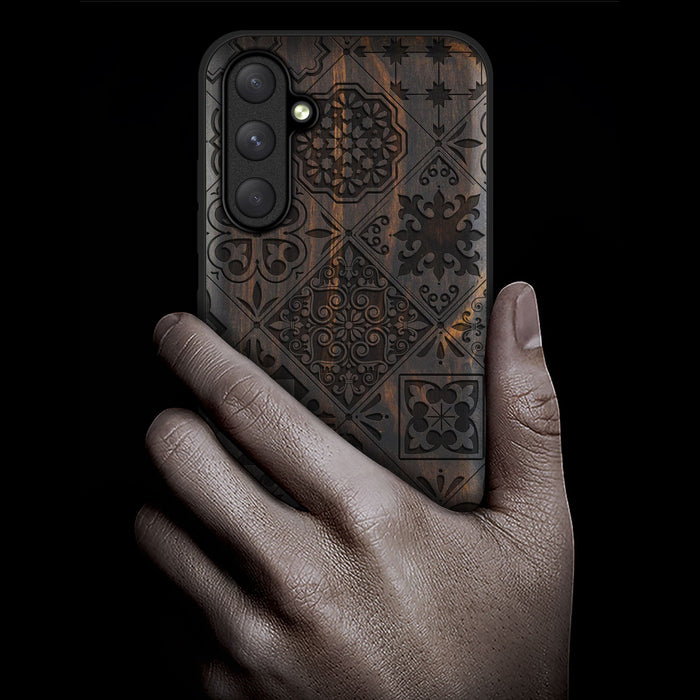 A Dynamic Tapestry of Traditional Moroccan Tiles, Classic Engraved Wood & TPU Case - Artisanal Cover for Samsung Galaxy