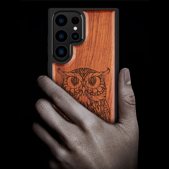 The Owl Mandala, Classic Engraved Wood & TPU Case - Artisanal Cover for Samsung Galaxy