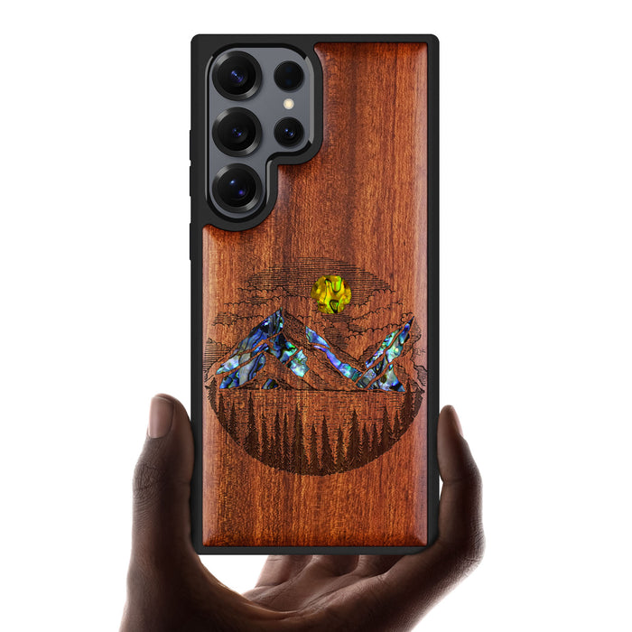 A Captivating Landscape Painting, Hand-Inlaid Wood & Mother of Pearl Case - Artisanal Cover for Samsung Galaxy