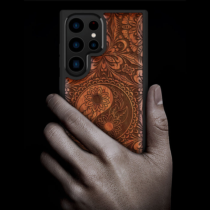 The Yin Yang Mandala, Classic Engraved Wood & TPU Case - Artisanal Cover for Samsung Galaxy