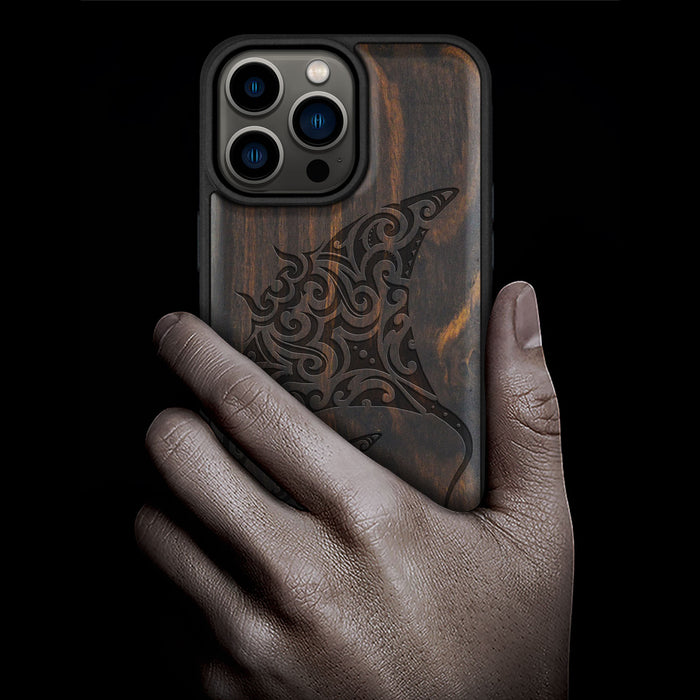 Polynesian Manta Rays, Classic Engraved Wood & TPU Case - Artisanal Cover for Apple iPhone