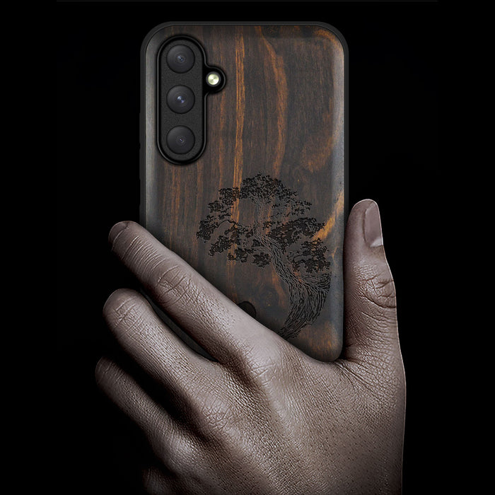 Yin Yang Bonsai Tree in Japanese Style, Classic Engraved Wood & TPU Case - Artisanal Cover for Samsung Galaxy