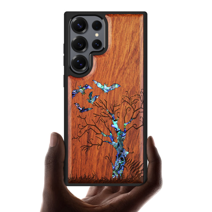 Gothic Night, Hand-Inlaid Wood & Mother of Pearl Case - Artisanal Cover for Samsung Galaxy