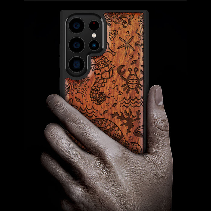 An Oceanic Odyssey, Classic Engraved Wood & TPU Case - Artisanal Cover for Samsung Galaxy