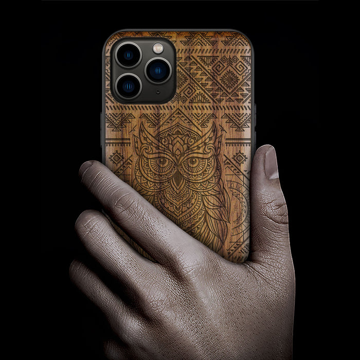 The Owl Mandala, Classic Engraved Wood & TPU Case - Artisanal Cover for Apple iPhone