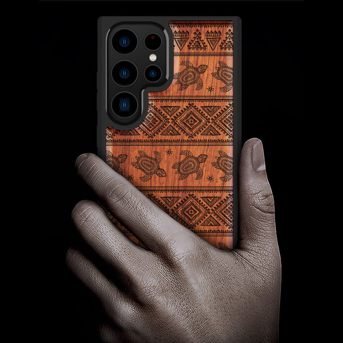 The Aztec Sea Turtle, Classic Engraved Wood & TPU Case - Artisanal Cover for Samsung Galaxy