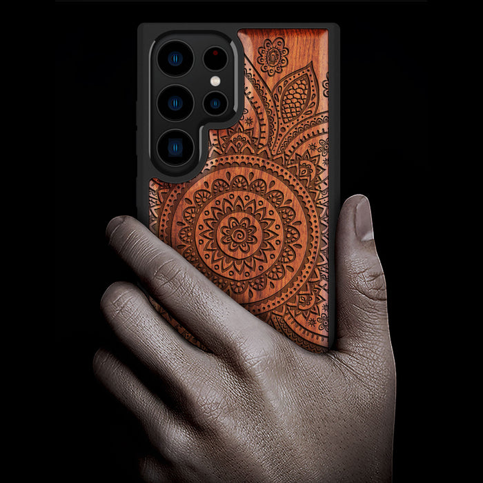 The Indian Floral Mandala, Classic Engraved Wood & TPU Case - Artisanal Cover for Samsung Galaxy