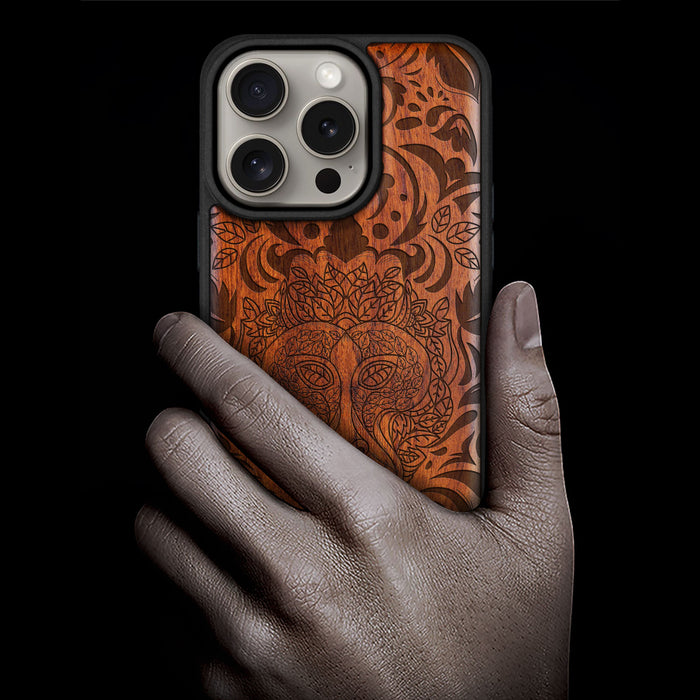 The Leafy Visage, Classic Engraved Wood & TPU Case - Artisanal Cover for Apple iPhone