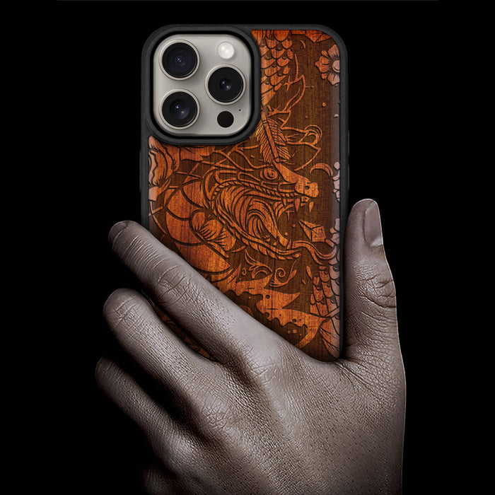 Fierce Mythical Clas, Classic Engraved Wood & TPU Case - Artisanal Cover for Apple iPhone