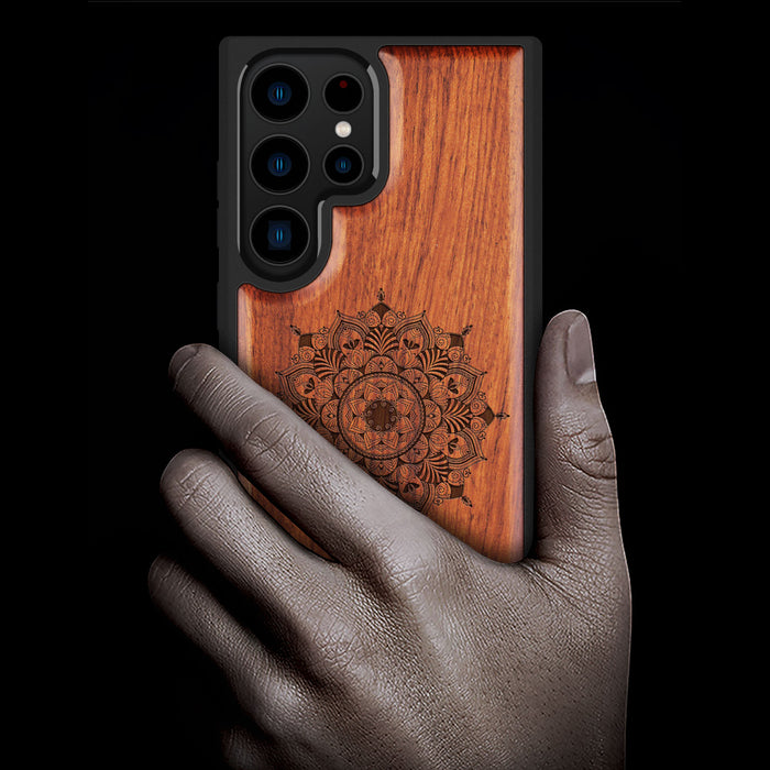 Mandala Flower Design, Classic Engraved Wood & TPU Case - Artisanal Cover for Samsung Galaxy