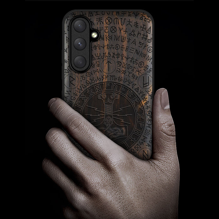 Mjölnir and the Runes, Classic Engraved Wood & TPU Case - Artisanal Cover for Samsung Galaxy