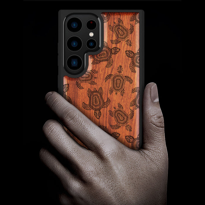 The Turtle Pattern Design, Classic Engraved Wood & TPU Case - Artisanal Cover for Samsung Galaxy