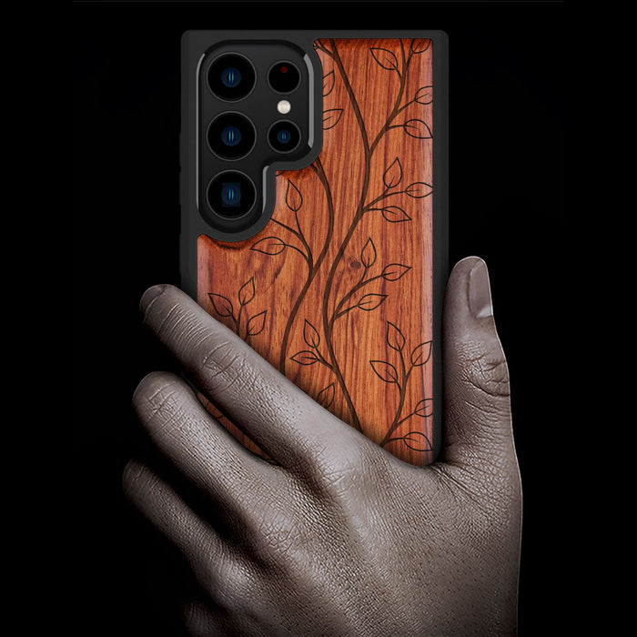 The Essence of Foliage, Classic Engraved Wood & TPU Case - Artisanal Cover for Samsung Galaxy