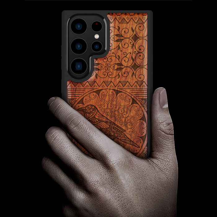 The Zentangle Crow, Classic Engraved Wood & TPU Case - Artisanal Cover for Samsung Galaxy