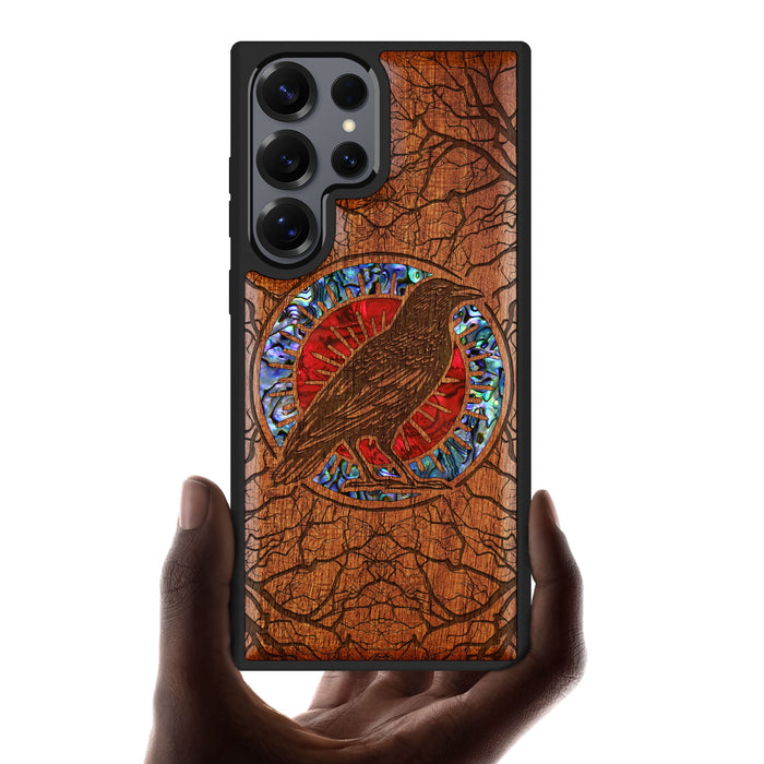 Luminous Crow Amidst Forest Lattice, Hand-Inlaid Wood & Mother of Pearl Case - Artisanal Cover for Samsung Galaxy