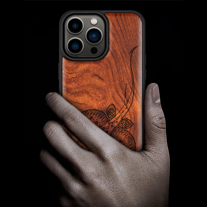 Stingray in Scratch Board Artistry, Classic Engraved Wood & TPU Case - Artisanal Cover for Apple iPhone