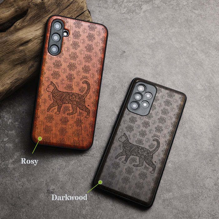 Majestic Tribal Feline, Classic Engraved Wood & TPU Case - Artisanal Cover for Samsung Galaxy