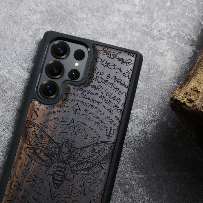 The Death Moth and Octagonal Star, Classic Engraved Wood & TPU Case - Artisanal Cover for Samsung Galaxy