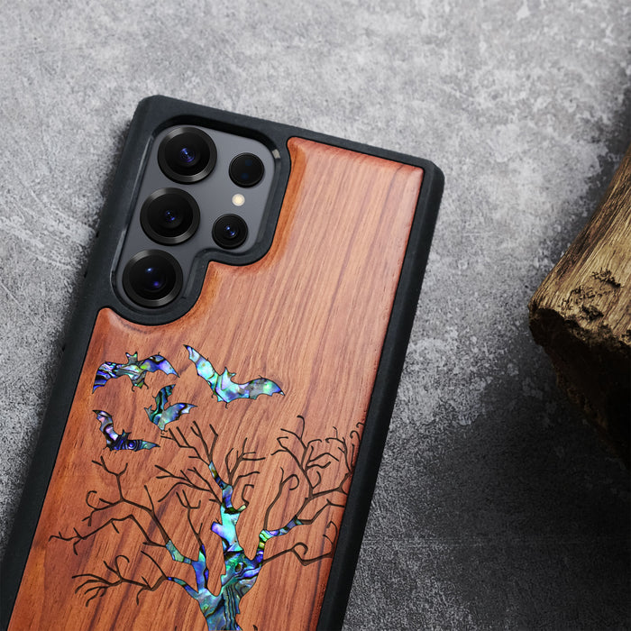 Gothic Night, Hand-Inlaid Wood & Mother of Pearl Case - Artisanal Cover for Samsung Galaxy
