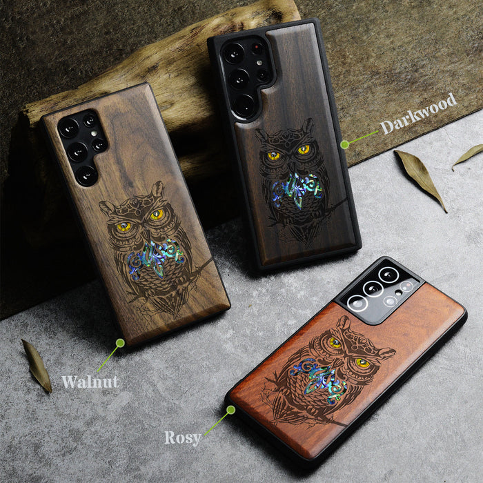 An Owl Perched on a Branch, Hand-Inlaid Wood & Mother of Pearl Case - Artisanal Cover for Samsung Galaxy