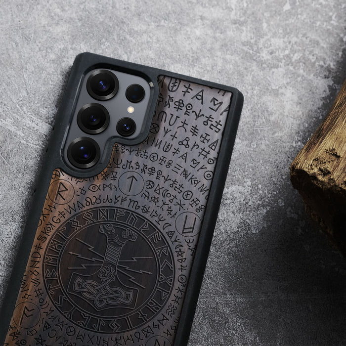 Mjölnir and the Runes, Classic Engraved Wood & TPU Case - Artisanal Cover for Samsung Galaxy