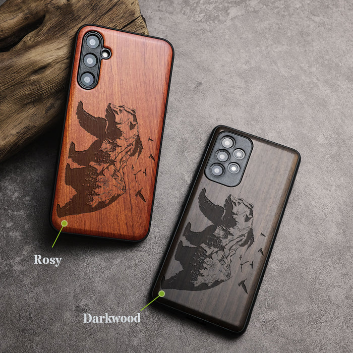 Majestic Bear in Nature's Embrace, Classic Engraved Wood & TPU Case - Artisanal Cover for Samsung Galaxy