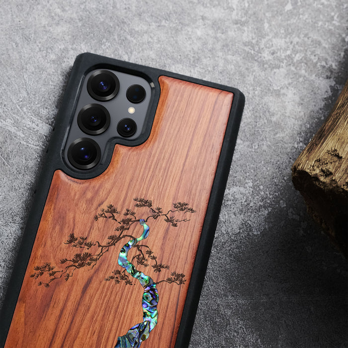 The Majestic Pine Tree, Hand-Inlaid Wood & Mother of Pearl Case - Artisanal Cover for Samsung Galaxy