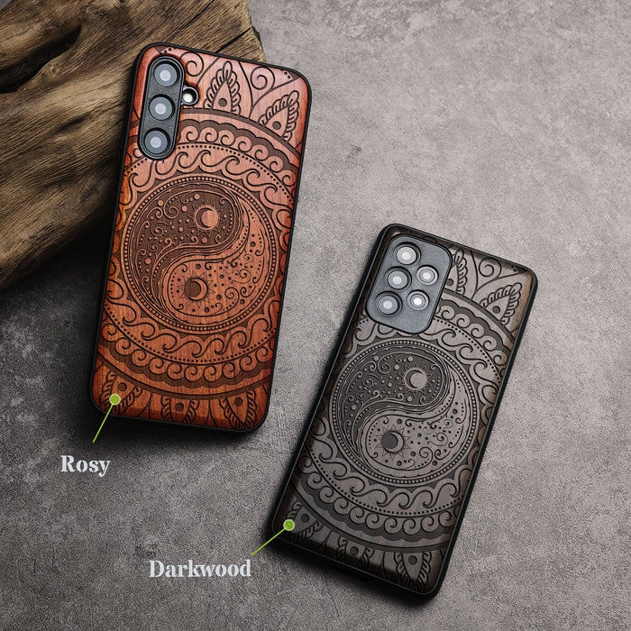 The Yin Yang Paisley, Classic Engraved Wood & TPU Case - Artisanal Cover for Samsung Galaxy