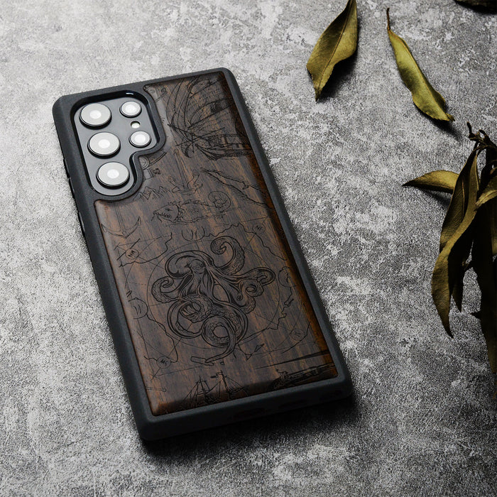 The Octopus and Maritime Treasures, Classic Engraved Wood & TPU Case - Artisanal Cover for Samsung Galaxy