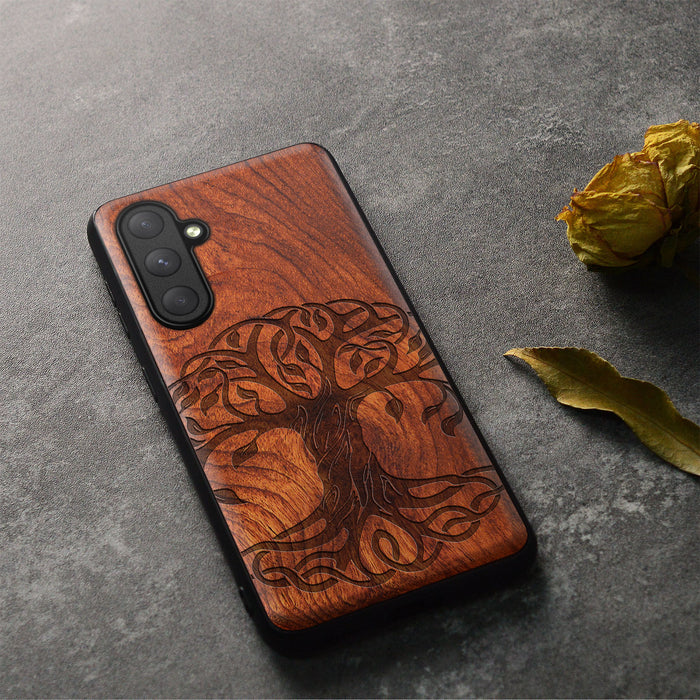 The Celtic Tree of Life, Classic Engraved Wood & TPU Case - Artisanal Cover for Samsung Galaxy