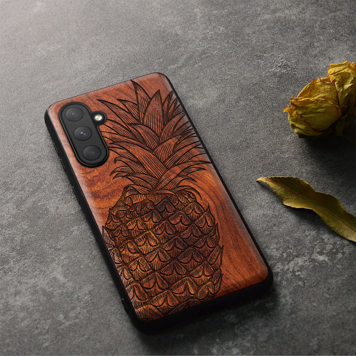 The Pineapple Fruit Design, Classic Engraved Wood & TPU Case - Artisanal Cover for Samsung Galaxy