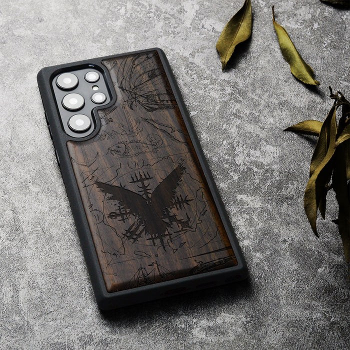 Splash Ink Vegvisir amidst Maritime Relics, Classic Engraved Wood & TPU Case - Artisanal Cover for Samsung Galaxy