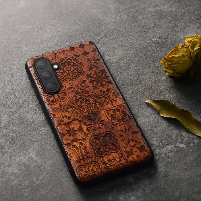 A Dynamic Tapestry of Traditional Moroccan Tiles, Classic Engraved Wood & TPU Case - Artisanal Cover for Samsung Galaxy