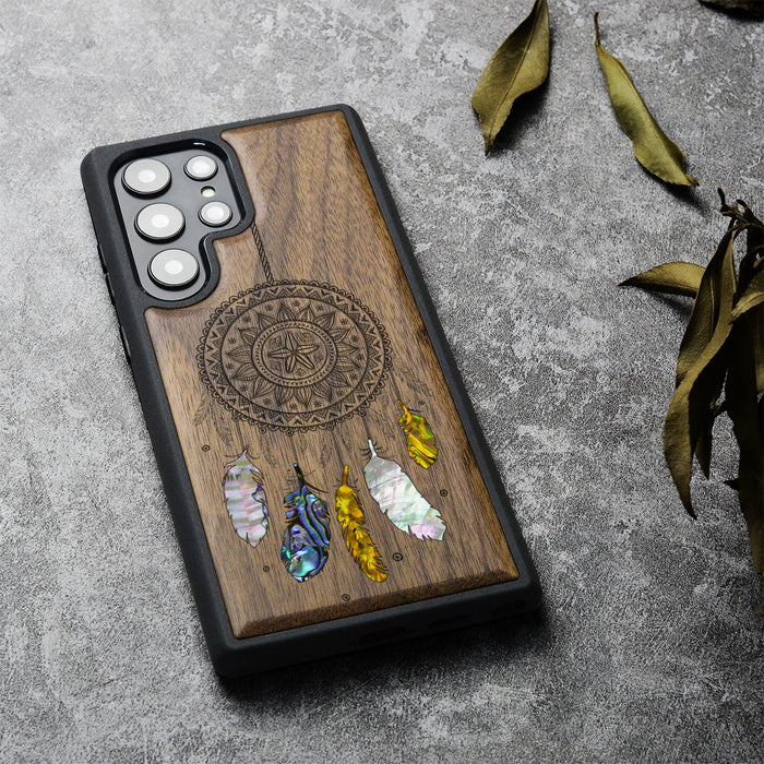 Dreamcatcher's Embrace, Hand-Inlaid Wood & Mother of Pearl Case - Artisanal Cover for Samsung Galaxy