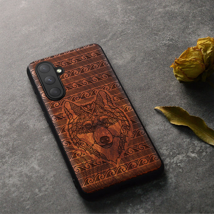 The Mystical Canine, Classic Engraved Wood & TPU Case - Artisanal Cover for Samsung Galaxy