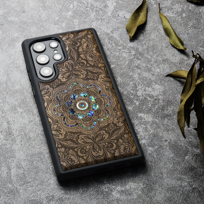 Ethereal Bloom Mandala, Hand-Inlaid Wood & Mother of Pearl Case - Artisanal Cover for Samsung Galaxy