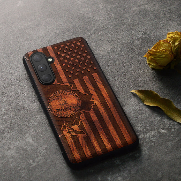 Virginia and Star Flag, Classic Engraved Wood & TPU Case - Artisanal Cover for Samsung Galaxy