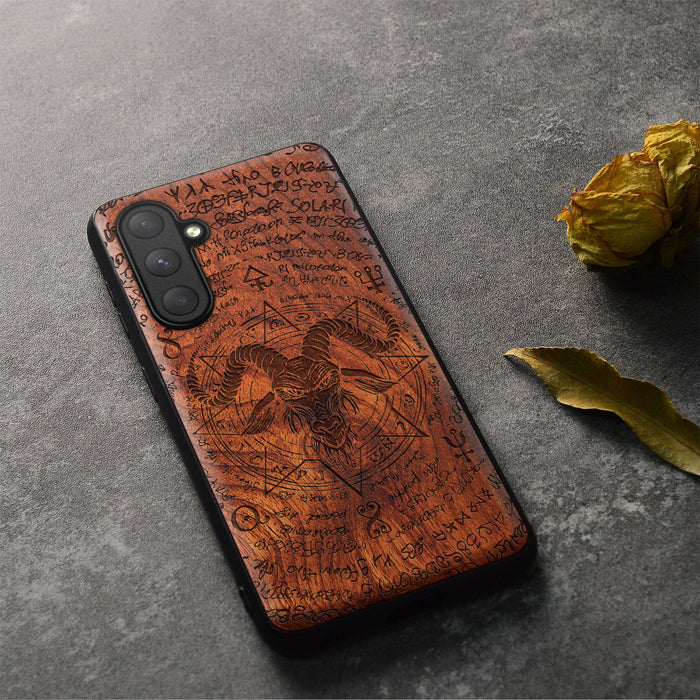 Baphomet's Visage, Classic Engraved Wood & TPU Case - Artisanal Cover for Samsung Galaxy