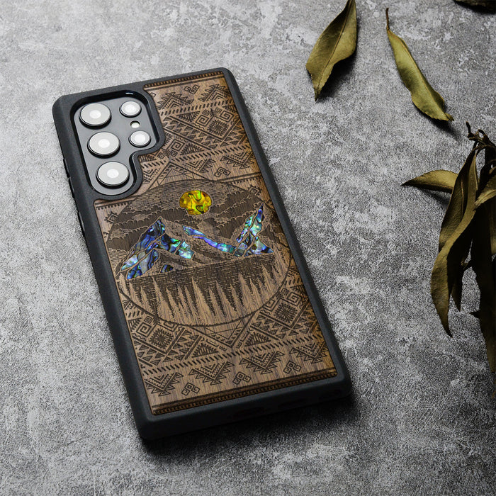 The Lens of Nature, Hand-Inlaid Wood & Mother of Pearl Case - Artisanal Cover for Samsung Galaxy