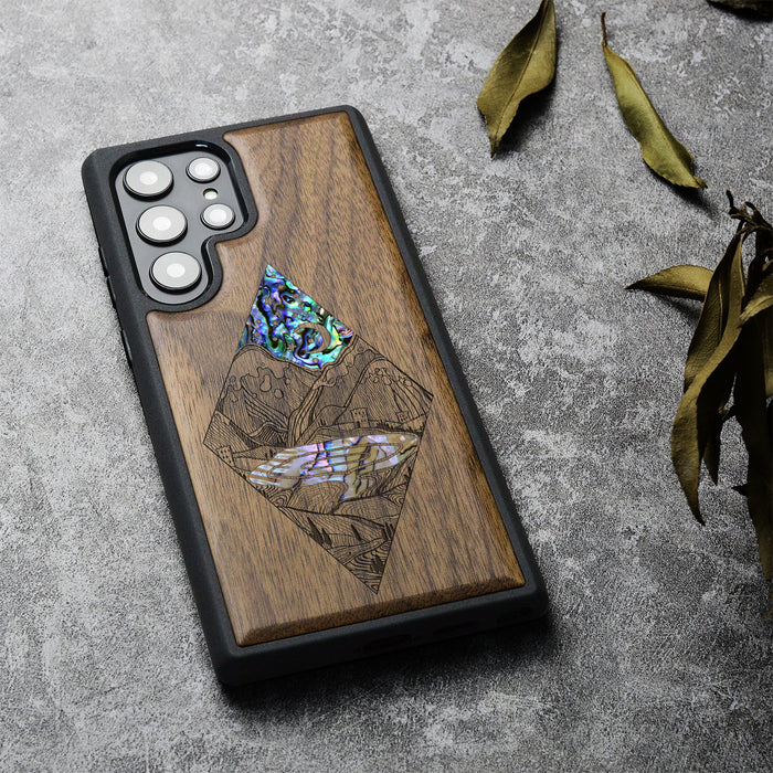 A Glimpse into the Starlit Wilderness, Hand-Inlaid Wood & Mother of Pearl Case - Artisanal Cover for Samsung Galaxy