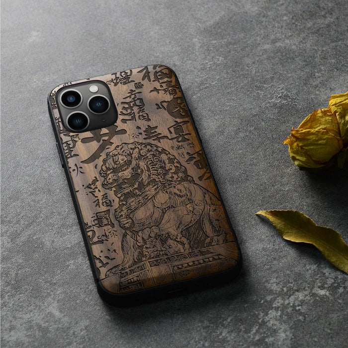 The Chinese Guardian Lions, Classic Engraved Wood & TPU Case - Artisanal Cover for Apple iPhone