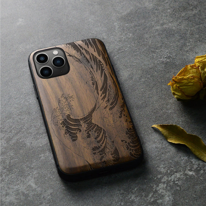 The Great Wave off Kanagawa, Classic Engraved Wood & TPU Case - Artisanal Cover for Apple iPhone