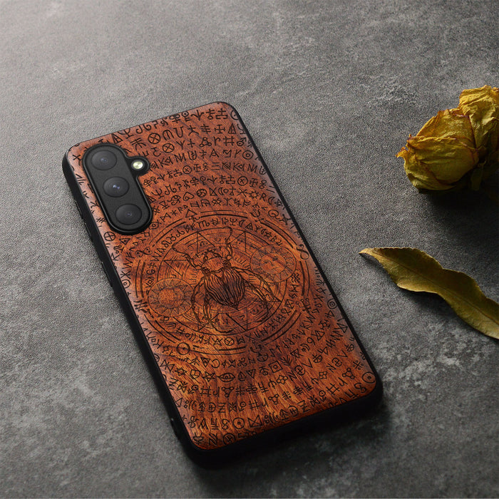 Celestial Beetle, Classic Engraved Wood & TPU Case - Artisanal Cover for Samsung Galaxy